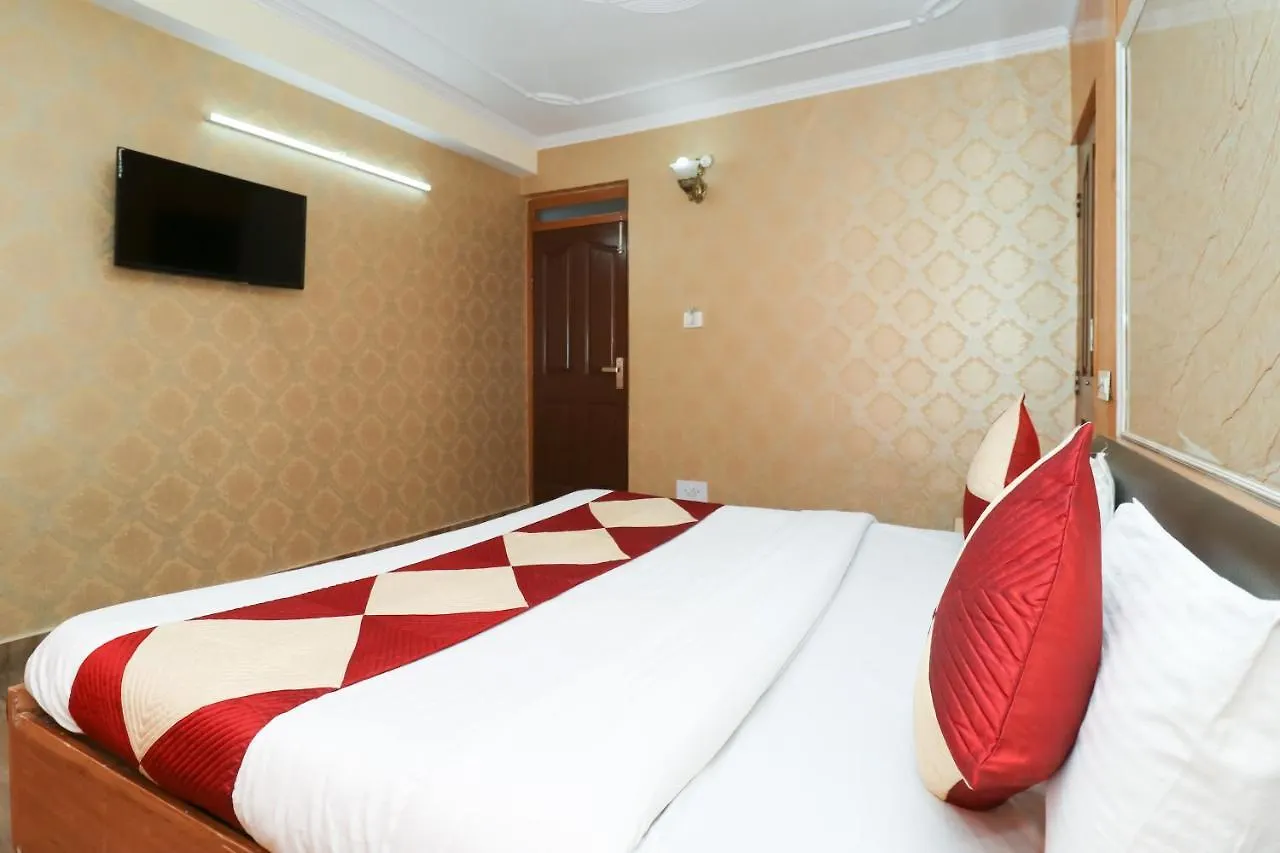 Broadway Grand Hotel Shimla India